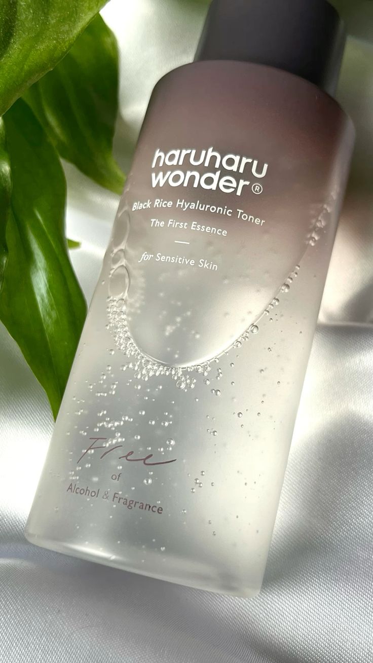 Haruharu Wonder Black Rice Hyaluronic Toner for Sensitive Skin