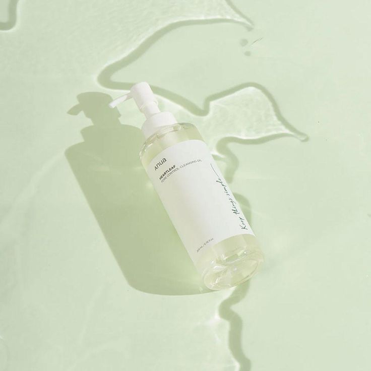 Anua Heartleaf Pore Control Cleansing Oil 200ml