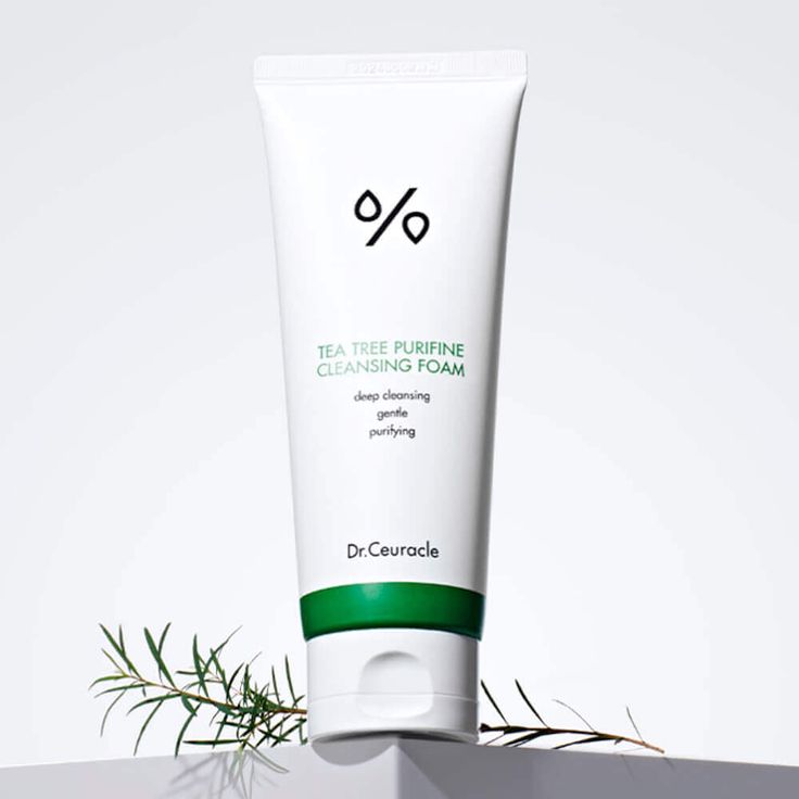 %Dr. Ceuracle Tea Tree Purifine Cleansing Foam