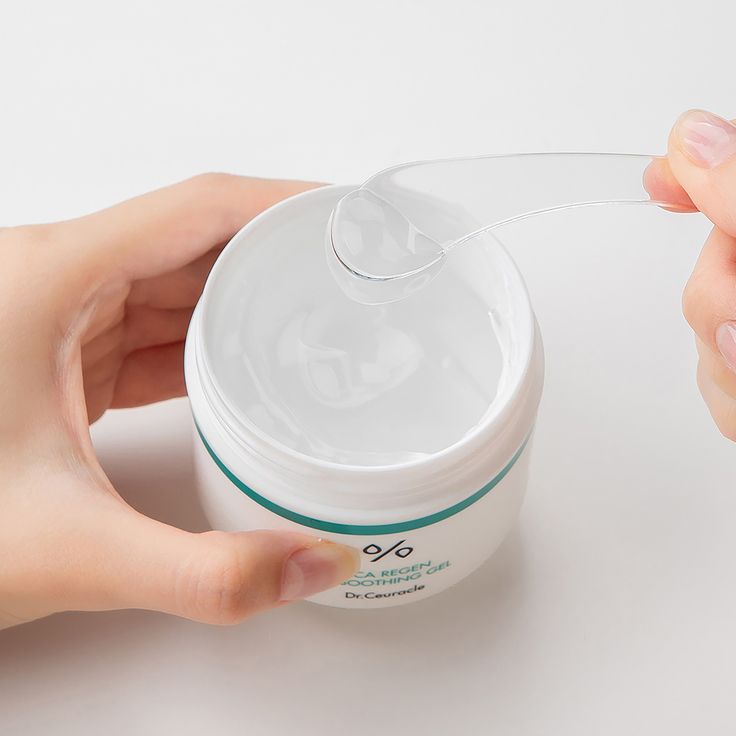 %Dr. Ceuracle Cica Regen 95 Soothing Gel