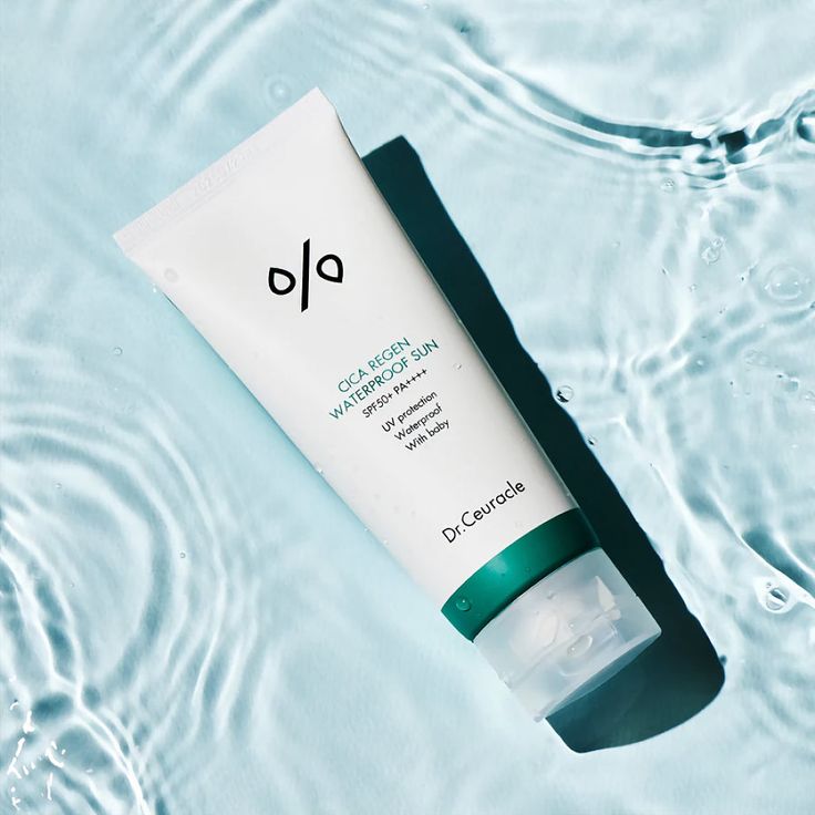 %Dr. Ceuracle Cica Regen Waterproof Sun SPF50+
